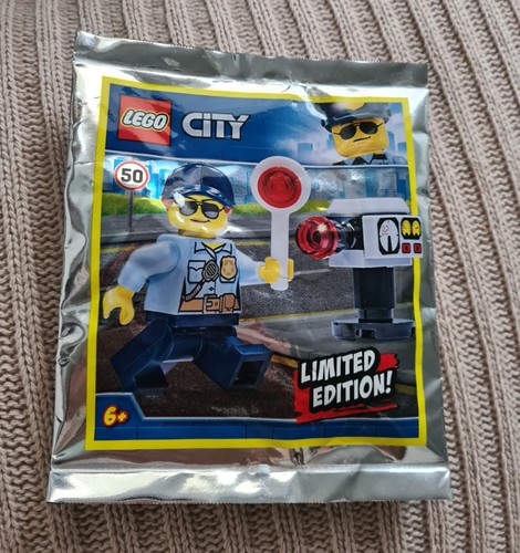Lego city police woman - city,