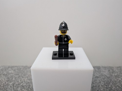 Lego minifigures series - lego,